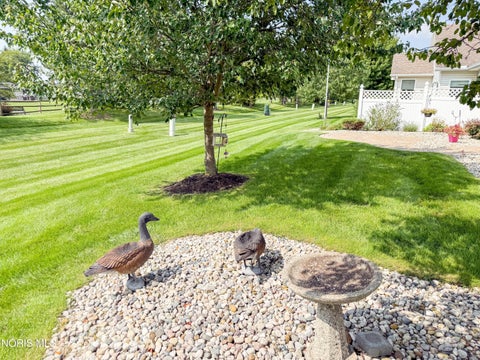 Tiny photo for 4878 Applewood Lane, Northwood, OH 43619 (MLS # 10012412)
