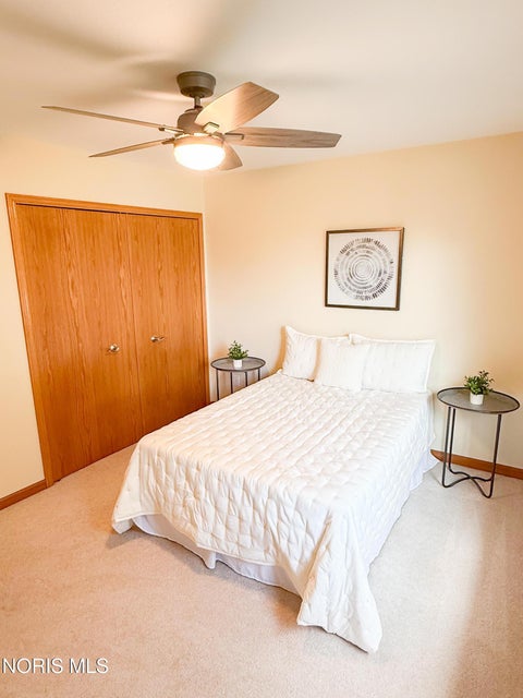 Tiny photo for 4878 Applewood Lane, Northwood, OH 43619 (MLS # 10012412)