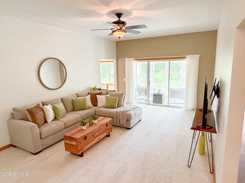 Tiny photo for 4878 Applewood Lane, Northwood, OH 43619 (MLS # 10012412)