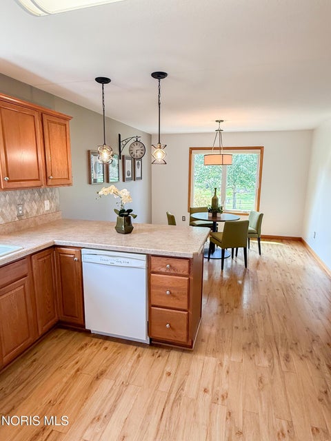 Tiny photo for 4878 Applewood Lane, Northwood, OH 43619 (MLS # 10012412)