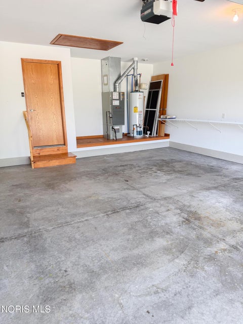 Tiny photo for 4878 Applewood Lane, Northwood, OH 43619 (MLS # 10012412)