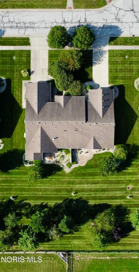 Tiny photo for 4878 Applewood Lane, Northwood, OH 43619 (MLS # 10012412)