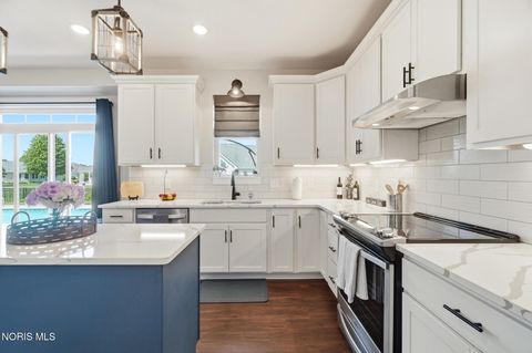 Tiny photo for 973 Heather Court, Bowling Green, OH 43402 (MLS # 10008649)
