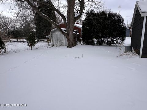 Tiny photo for 1002 Walnut Street, Perrysburg, OH 43551 (MLS # 10003610)