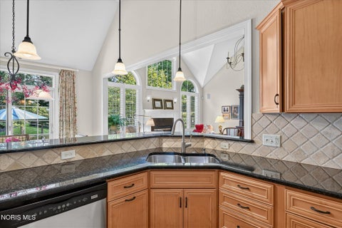 Tiny photo for 7522 Castle Ridge Road, Toledo, OH 43617 (MLS # 10013269)