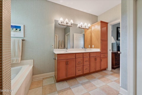 Tiny photo for 7522 Castle Ridge Road, Toledo, OH 43617 (MLS # 10013269)
