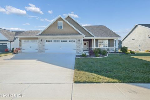 Photo of 15423 Gray Birch Court, Perrysburg, OH 43551 (MLS # 10001137)