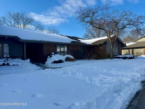 Tiny photo for 29530 Gleneagles Road # 36-a, Perrysburg, OH 43551 (MLS # 10003783)