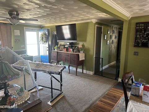 Tiny photo for 1122 Ottawa Avenue, Defiance, OH 43512 (MLS # 10004674)