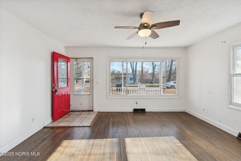 Tiny photo for 5563 Harschel Drive, Toledo, OH 43623 (MLS # 10001730)