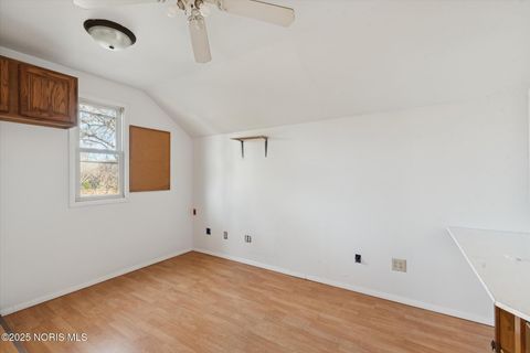 Tiny photo for 5563 Harschel Drive, Toledo, OH 43623 (MLS # 10001730)