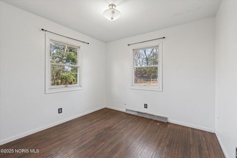 Tiny photo for 5563 Harschel Drive, Toledo, OH 43623 (MLS # 10001730)