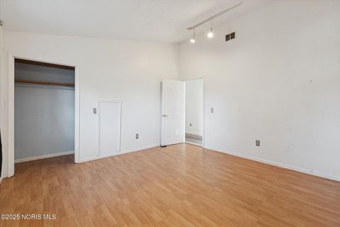 Tiny photo for 5563 Harschel Drive, Toledo, OH 43623 (MLS # 10001730)