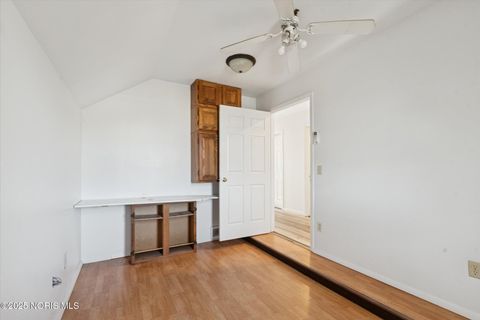 Tiny photo for 5563 Harschel Drive, Toledo, OH 43623 (MLS # 10001730)