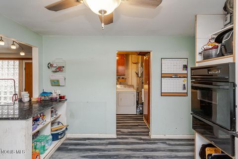 Tiny photo for 4021 Rohr Drive, Toledo, OH 43613 (MLS # 10006384)