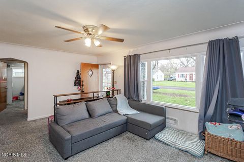 Tiny photo for 4021 Rohr Drive, Toledo, OH 43613 (MLS # 10006384)