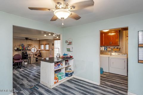 Tiny photo for 4021 Rohr Drive, Toledo, OH 43613 (MLS # 10006384)