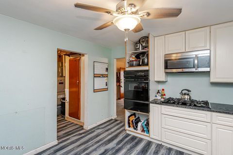 Tiny photo for 4021 Rohr Drive, Toledo, OH 43613 (MLS # 10006384)