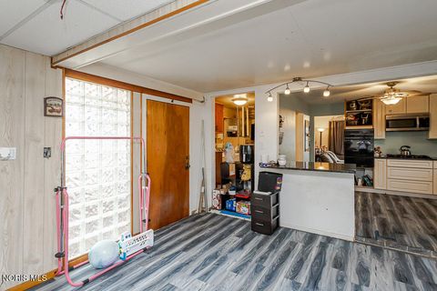 Tiny photo for 4021 Rohr Drive, Toledo, OH 43613 (MLS # 10006384)