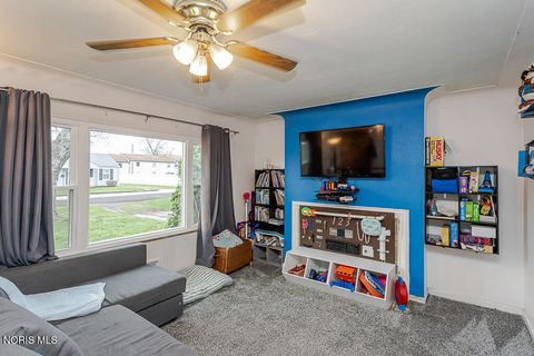 Tiny photo for 4021 Rohr Drive, Toledo, OH 43613 (MLS # 10006384)