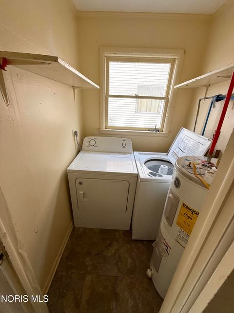 Tiny photo for 3124 N Erie Street, Toledo, OH 43611 (MLS # 10006169)