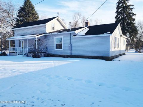 Tiny photo for 201 W Church Street, Pioneer, OH 43554 (MLS # 10004081)