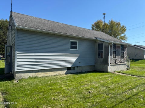 Photo of 912 S Perry Street, Napoleon, OH 43545 (MLS # 10014404)