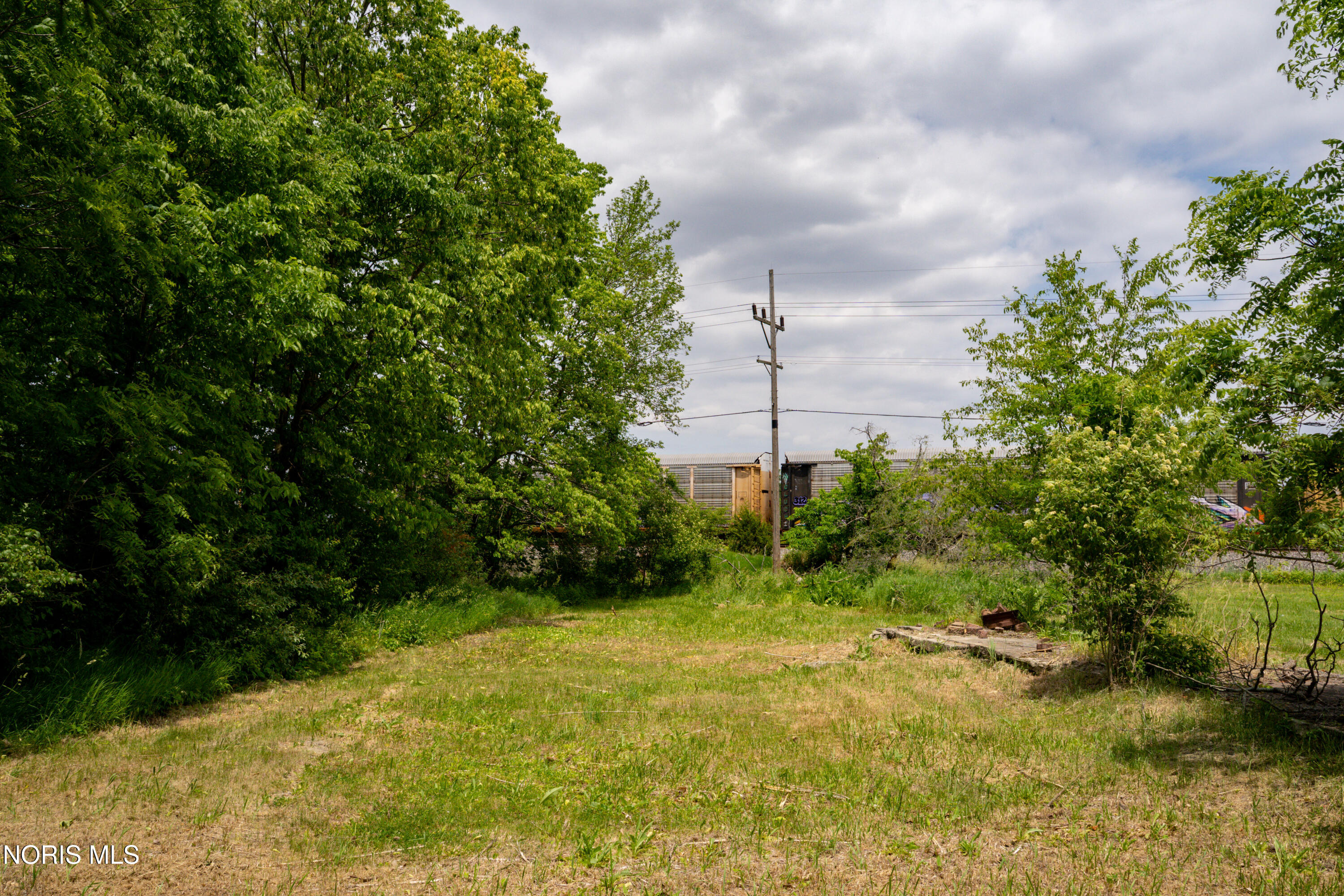 15751 Roland Road