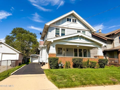 Photo of 446 Danberry Street, Toledo, OH 43609 (MLS # 10013442)