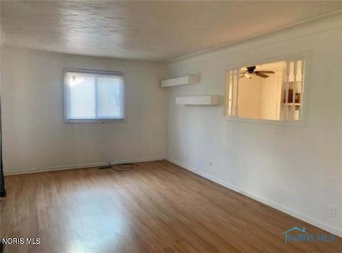 Tiny photo for 115 Independence Road, Toledo, OH 43607 (MLS # 10013344)