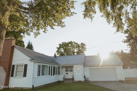Tiny photo for 226 Spencer Drive, Van Wert, OH 45891 (MLS # 10013650)