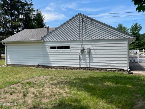 Tiny photo for 1704 E High Street, Bryan, OH 43506 (MLS # 10010138)