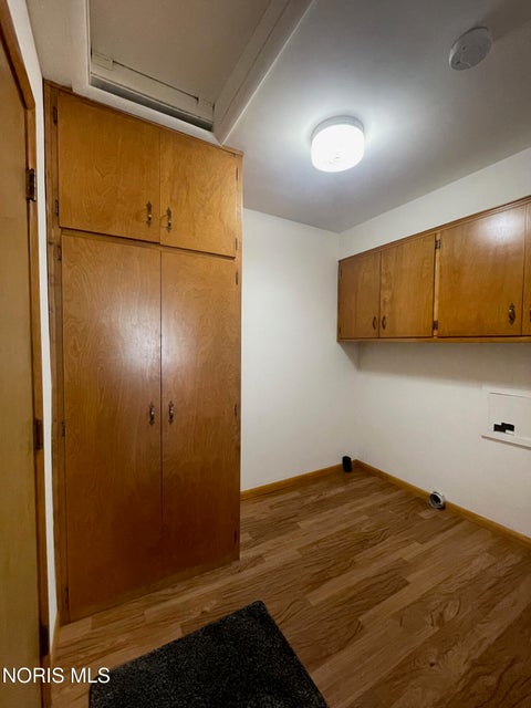 Tiny photo for 1704 E High Street, Bryan, OH 43506 (MLS # 10010138)