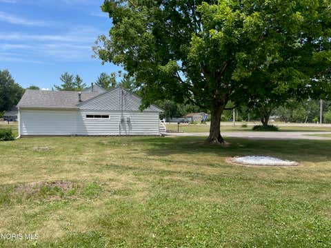 Tiny photo for 1704 E High Street, Bryan, OH 43506 (MLS # 10010138)