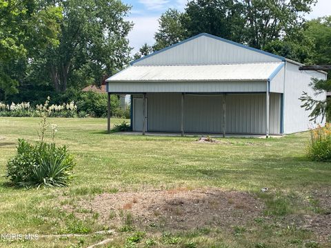 Tiny photo for 1704 E High Street, Bryan, OH 43506 (MLS # 10010138)