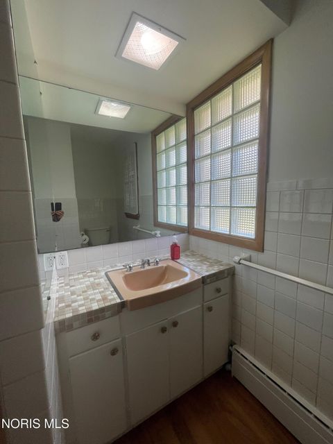 Tiny photo for 1704 E High Street, Bryan, OH 43506 (MLS # 10010138)