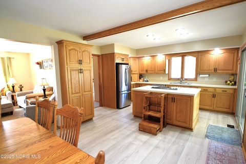 Tiny photo for 10006 Laplante Road, Monclova, OH 43542 (MLS # 10001005)