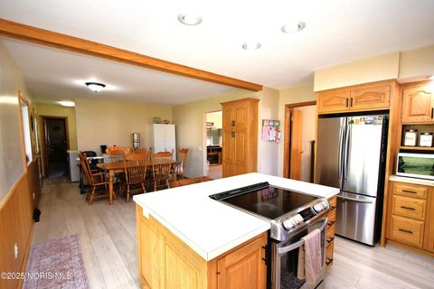 Tiny photo for 10006 Laplante Road, Monclova, OH 43542 (MLS # 10001005)