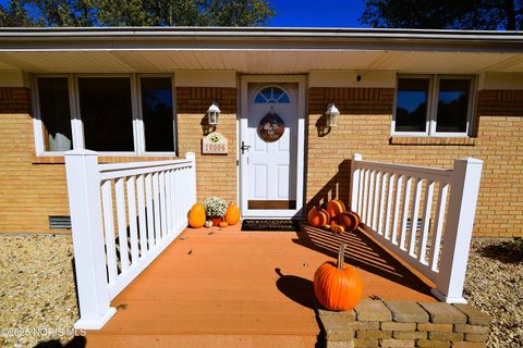 Tiny photo for 10006 Laplante Road, Monclova, OH 43542 (MLS # 10001005)