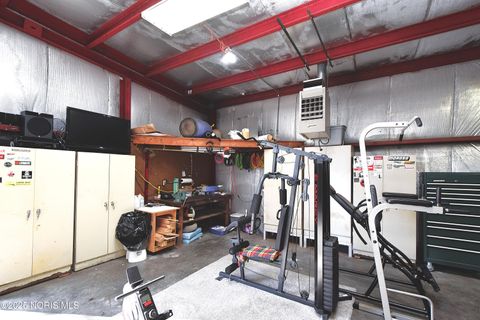 Tiny photo for 10006 Laplante Road, Monclova, OH 43542 (MLS # 10001005)