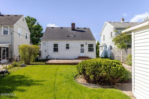 Tiny photo for 644 Southover Road, Toledo, OH 43612 (MLS # 10007564)