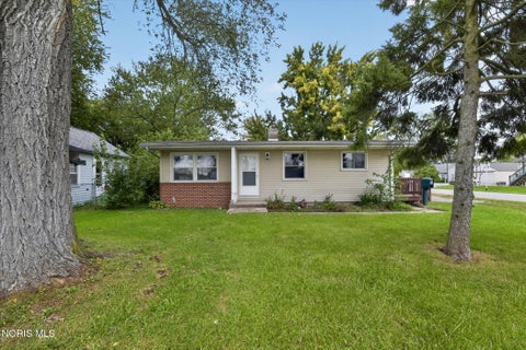 Tiny photo for 2239 Pickle Road, Oregon, OH 43616 (MLS # 10014866)