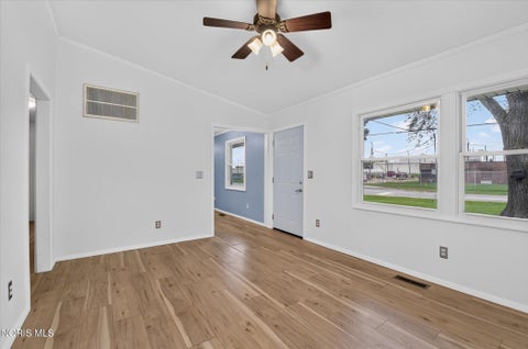 Tiny photo for 2239 Pickle Road, Oregon, OH 43616 (MLS # 10014866)