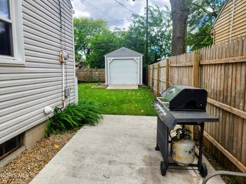 Tiny photo for 1821 Northover Road, Toledo, OH 43613 (MLS # 10009373)