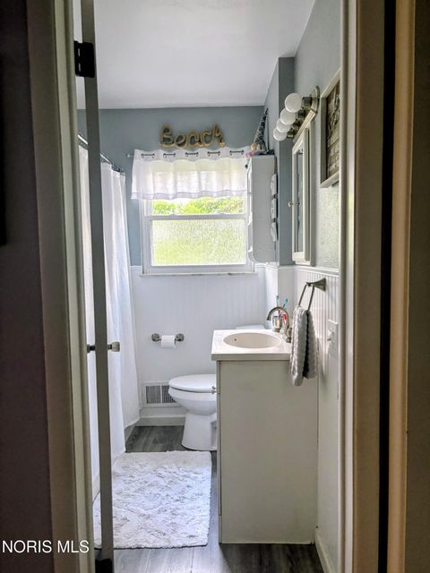 Tiny photo for 1821 Northover Road, Toledo, OH 43613 (MLS # 10009373)