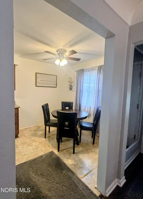 Tiny photo for 1821 Northover Road, Toledo, OH 43613 (MLS # 10009373)
