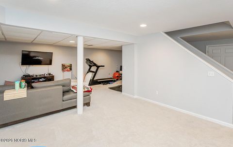 Tiny photo for 8241 Bucks Run Court, Toledo, OH 43617 (MLS # 10003276)