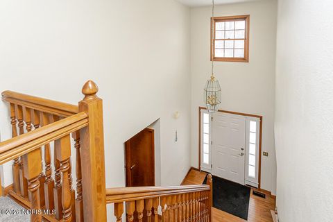 Tiny photo for 8241 Bucks Run Court, Toledo, OH 43617 (MLS # 10003276)