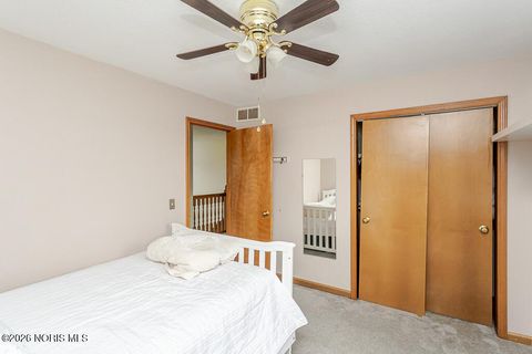 Tiny photo for 8241 Bucks Run Court, Toledo, OH 43617 (MLS # 10003276)