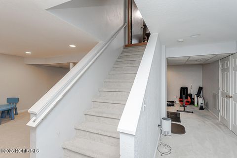 Tiny photo for 8241 Bucks Run Court, Toledo, OH 43617 (MLS # 10003276)